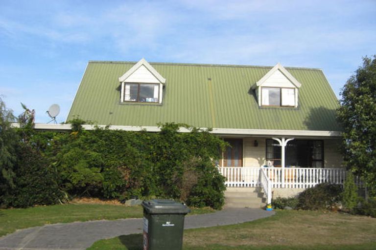 Photo of property in 9 Swift Street, South Hill, Oamaru, 9400