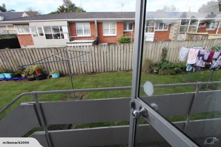 Photo of property in 5/23 Orams Road, Hillpark, Auckland, 2102