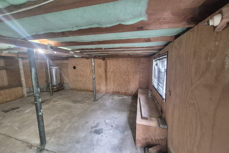 Photo of property in 52 Moore Street, Hillcrest, Auckland, 0627