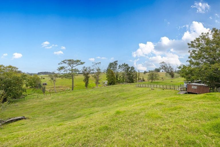 Photo of property in 360 Underwood Road, Wellsford, 0973