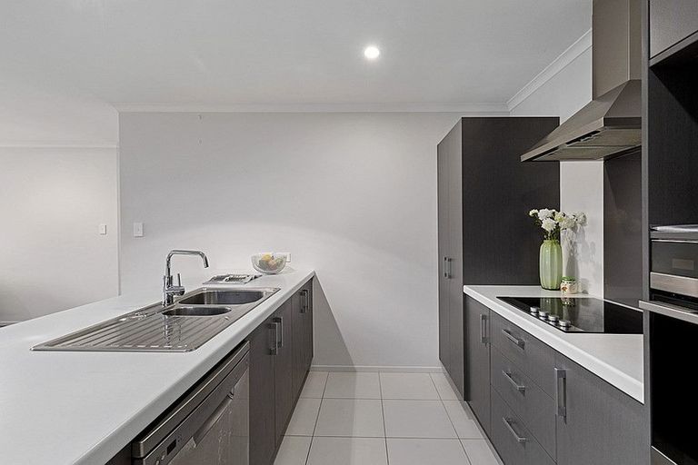 Photo of property in 13 Puarangi Lane, Stanmore Bay, Whangaparaoa, 0932