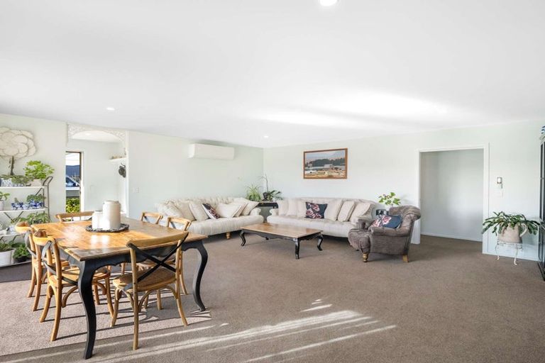 Photo of property in 4 Pukeko Way, Amberley, 7410