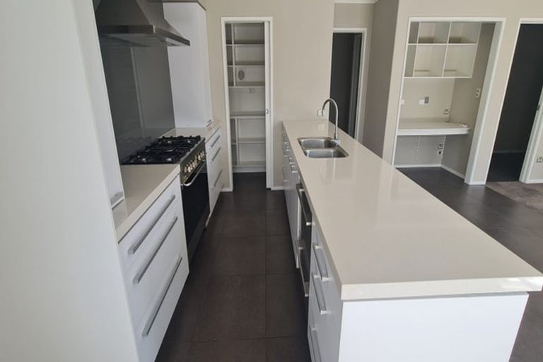 Photo of property in 3 Portofina Court, Papamoa Beach, Papamoa, 3118