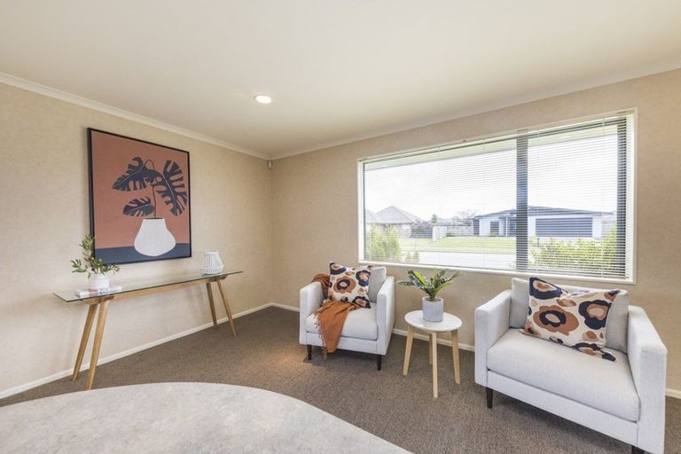 Photo of property in 40 Brooklyn Heights Drive, Kelvin Grove, Palmerston North, 4414