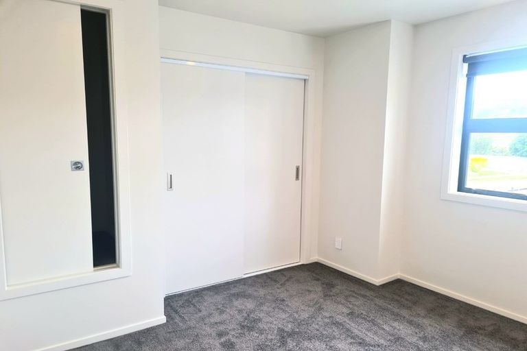 Photo of property in 2/37 Sladden Street, Naenae, Lower Hutt, 5011