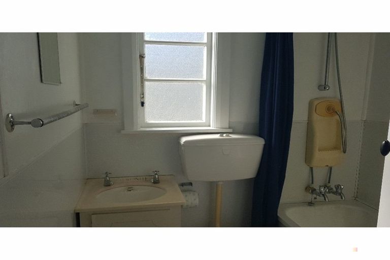 Photo of property in 58 Wilkin Street, Waimate, 7924