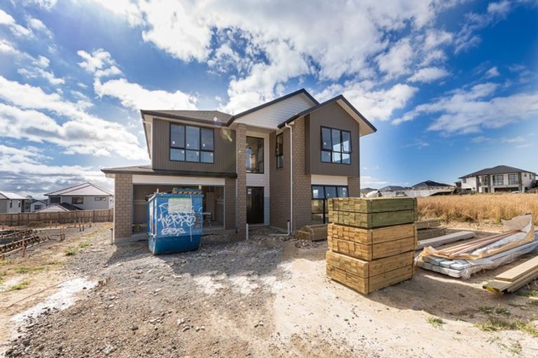 Photo of property in 17 Hapukupuku Avenue, Beachlands, Auckland, 2018