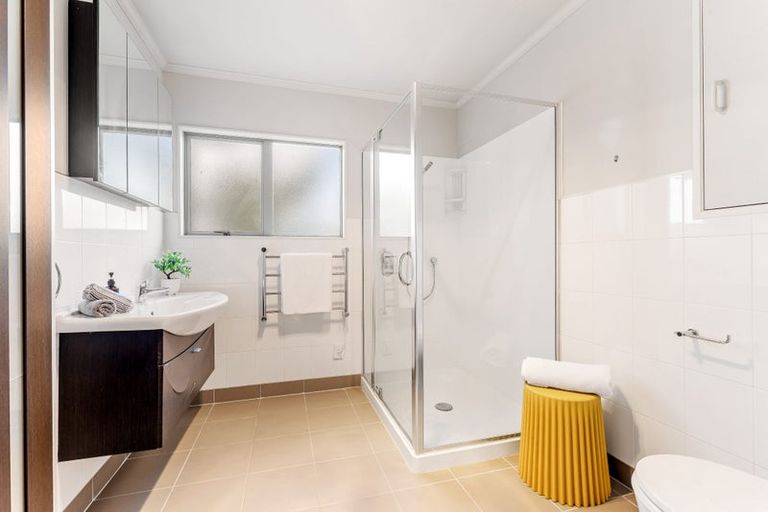 Photo of property in 769b Whangaparaoa Road, Manly, Whangaparaoa, 0930