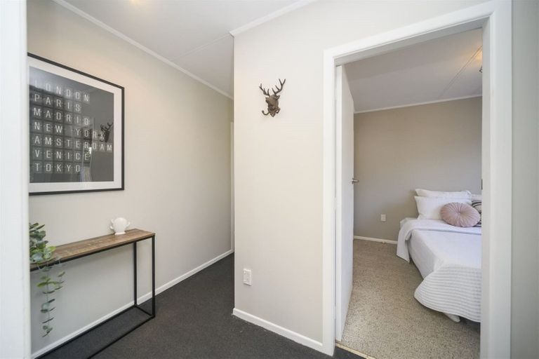 Photo of property in 20 Apollo Parade, Milson, Palmerston North, 4414