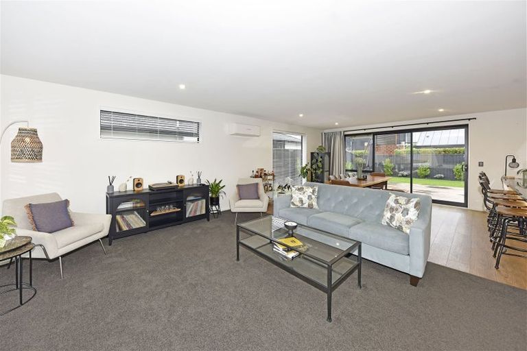 Photo of property in 10 Ruston Lane, Halswell, Christchurch, 8025