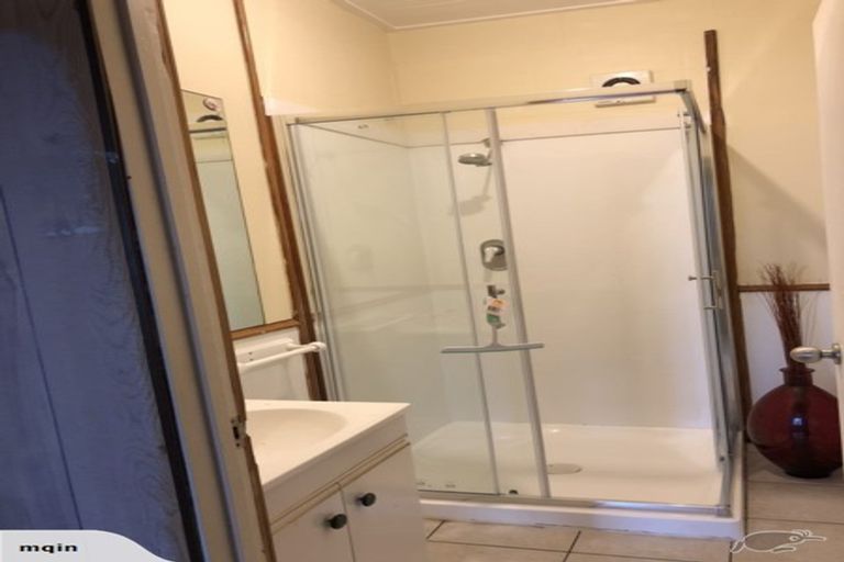 Photo of property in 56 Old Wairoa Road, Papakura, 2110