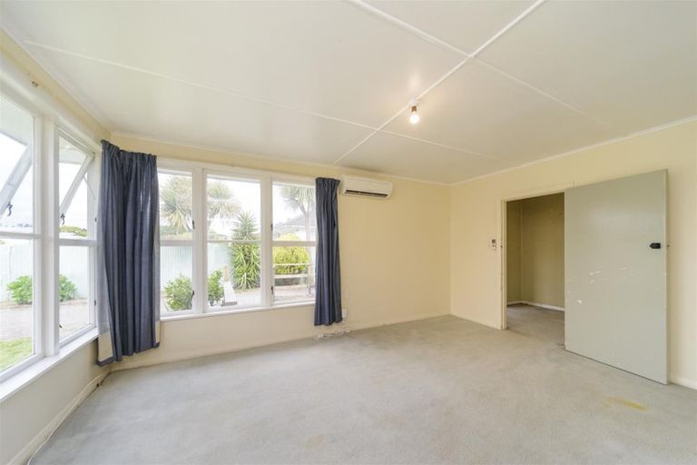 Photo of property in 26 Princess Street, Marton, 4710