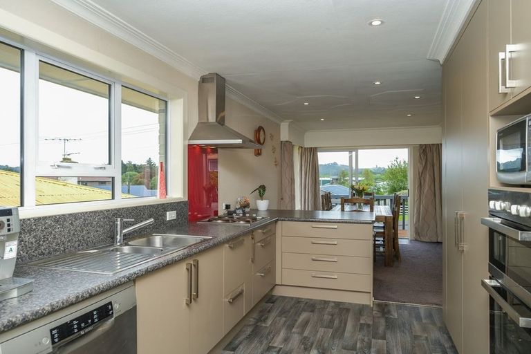 Photo of property in 9 Brooklyn Street, Green Island, Dunedin, 9018