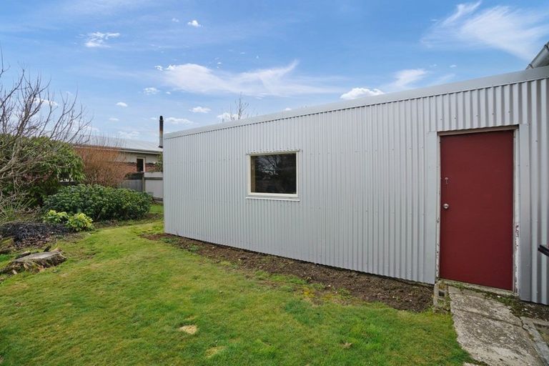 Photo of property in 2 James Street, Richmond, Invercargill, 9810