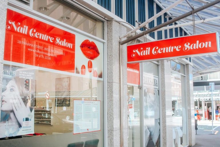 Photo of property in 18 Panama Street, Martinborough, 5711