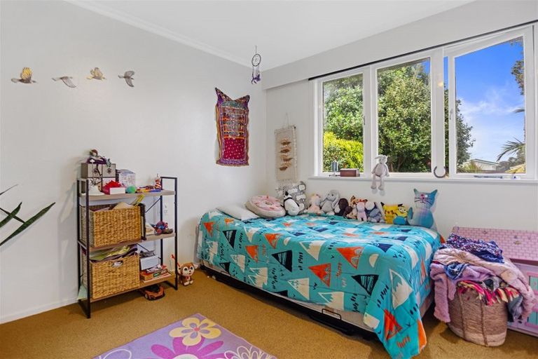 Photo of property in 11 Roretana Drive, Athenree, Katikati, 3177