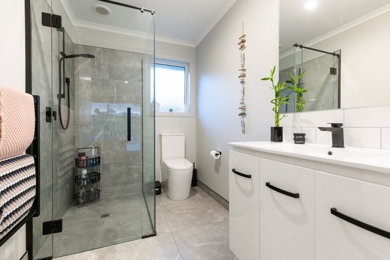 Photo of property in 4 Kihona Rise, Pyes Pa, Tauranga, 3112