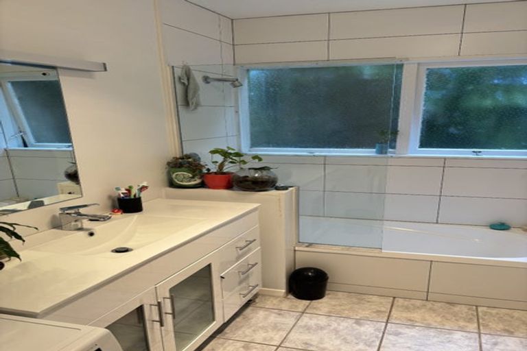 Photo of property in 9 Preston Way, Ngaio, Wellington, 6035