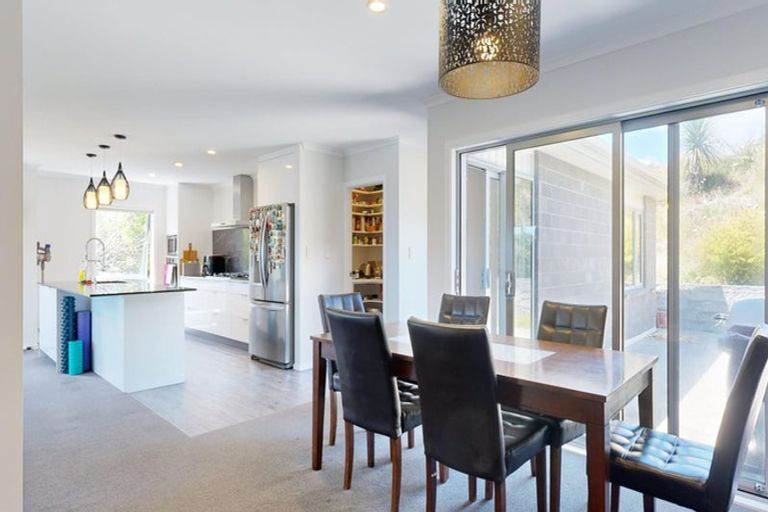 Photo of property in 44 Margaret Shields Avenue, Aotea, Porirua, 5024