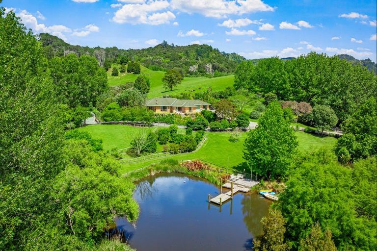 Photo of property in 393 Matakana Valley Road, Matakana, Warkworth, 0985