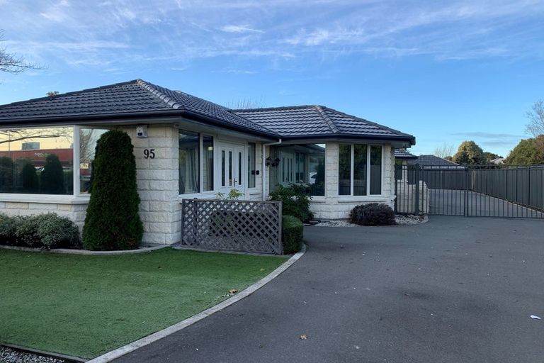 Photo of property in 95 Rolleston Drive, Rolleston, 7614