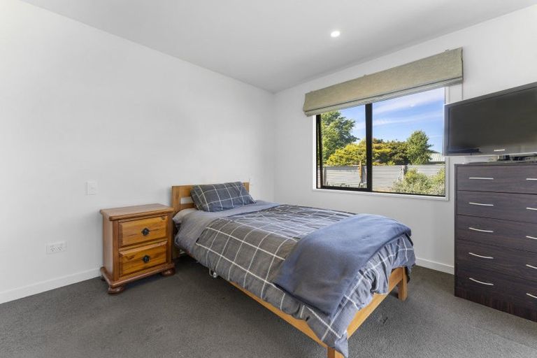 Photo of property in 16 Francis Lane, Lake Hawea, Wanaka, 9382