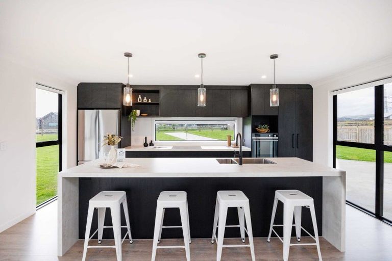 Photo of property in 132 Kingsdale Park Drive, Aokautere, Palmerston North, 4471