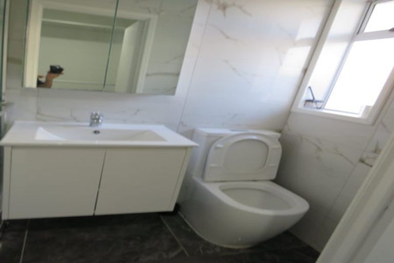 Photo of property in 3 Carbery Place, Manurewa, Auckland, 2102