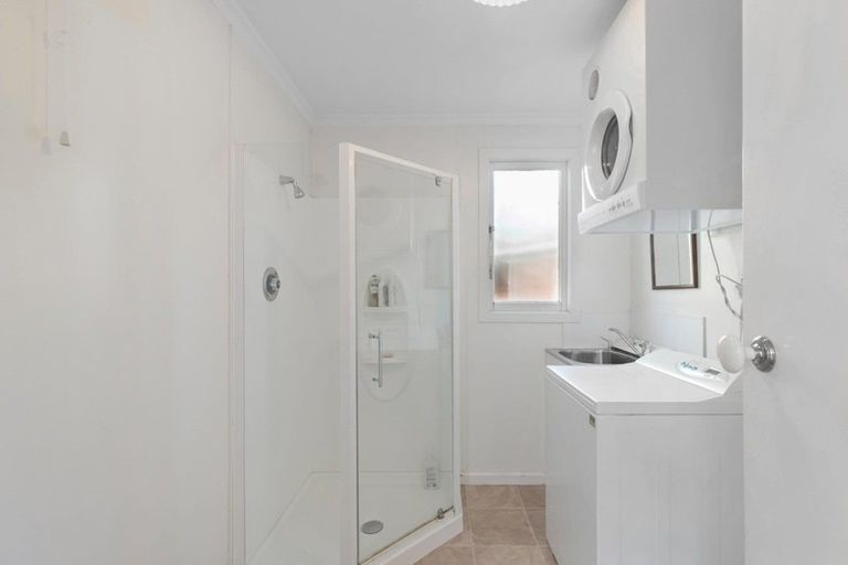 Photo of property in 18 Lake Avenue, Frankton, Queenstown, 9300