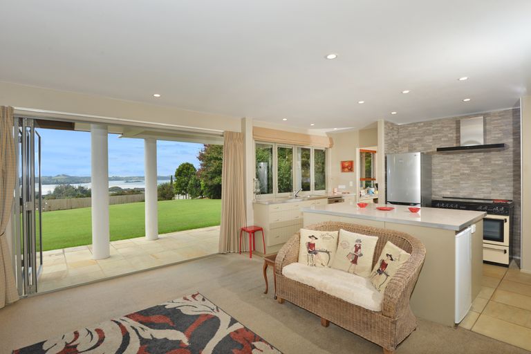 Photo of property in 6 Heron Hill, Kerikeri, 0230