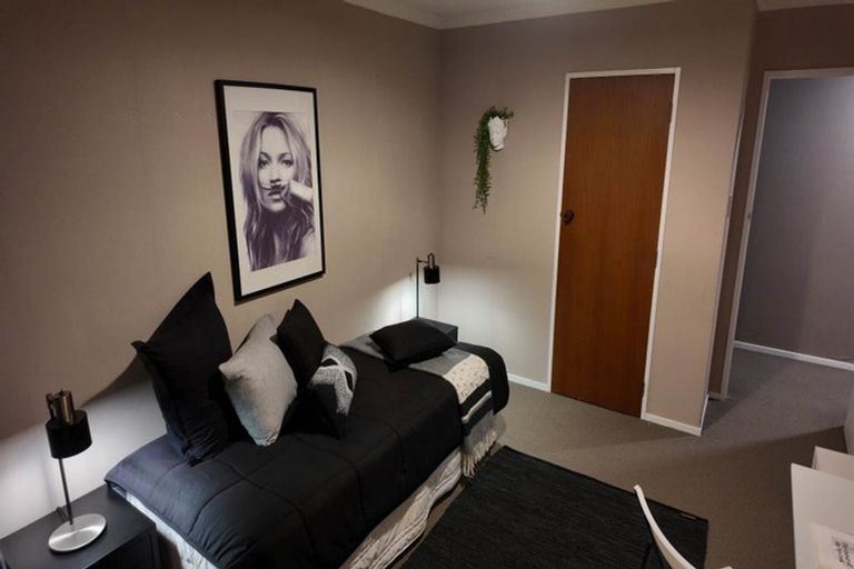 Photo of property in 50 Cascade Crescent, Westbrook, Palmerston North, 4412