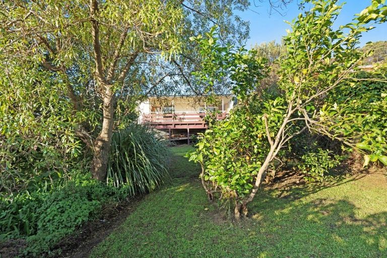 Photo of property in 62 Dale Road, Raumati South, Paraparaumu, 5032