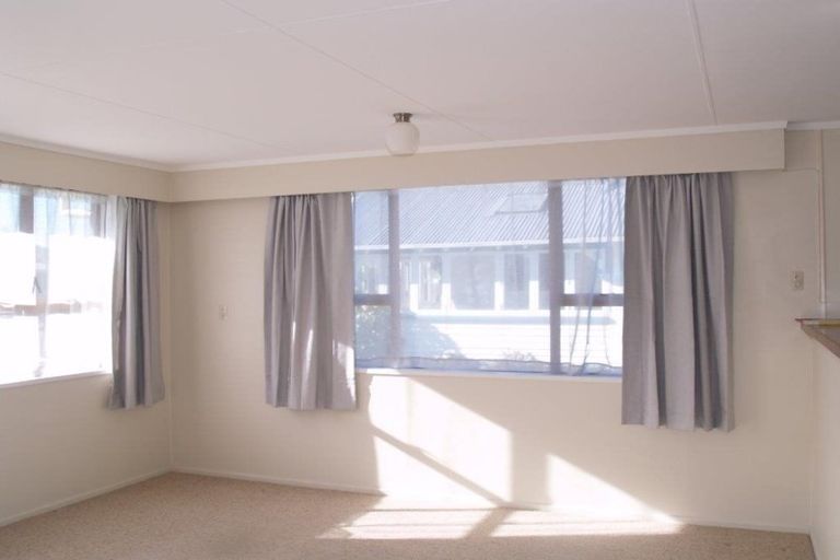 Photo of property in 3 Knights Grove, Otaki, 5512