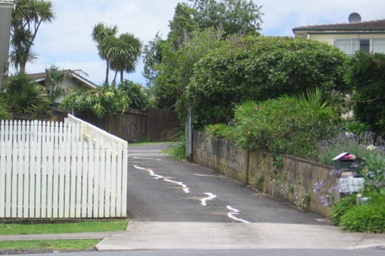 Photo of property in 10 Cobana Place, Pakuranga Heights, Auckland, 2010