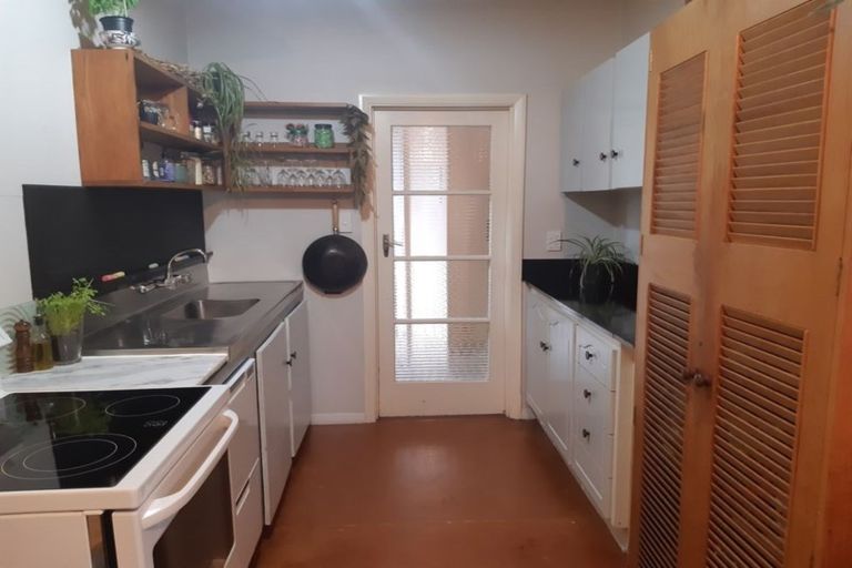 Photo of property in 11 Henderson Street, Mornington, Dunedin, 9011