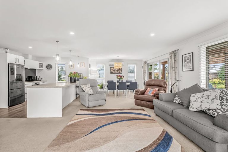 Photo of property in 6 Ormandy Court, Amberley, 7410