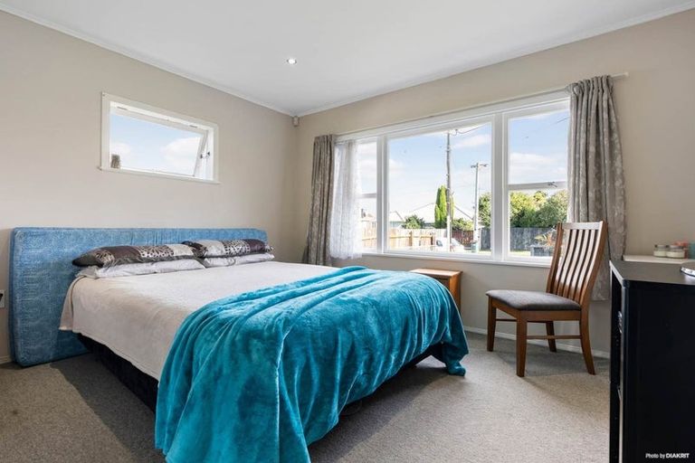 Photo of property in 20 Rice Crescent, Papakura, 2110