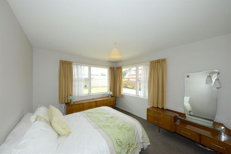 Photo of property in 797 Main North Road, Belfast, Christchurch, 8051