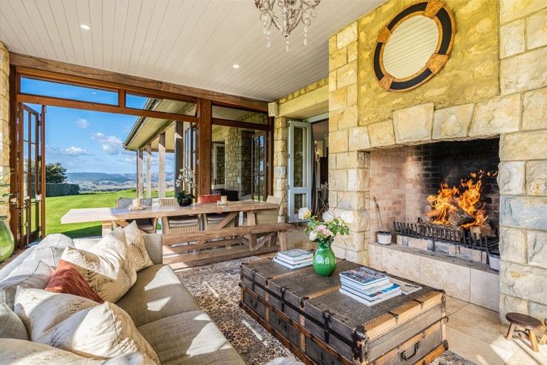 Photo of property in 184 North Road, Clevedon, Papakura, 2582