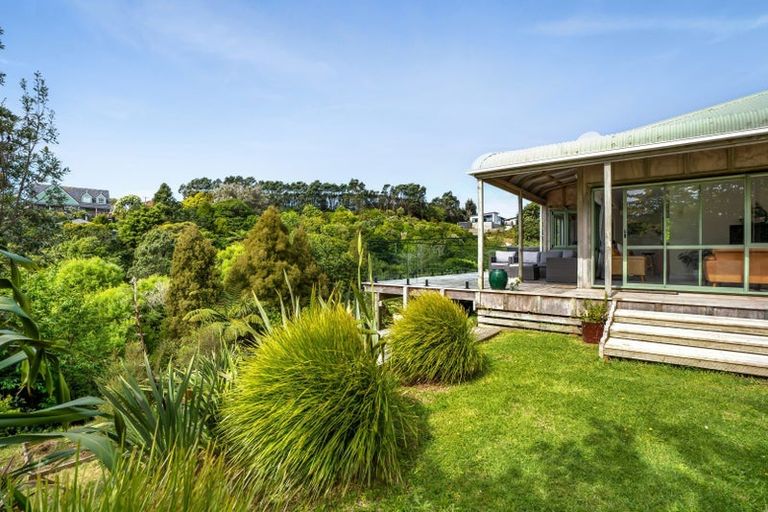 Photo of property in 1185b South Road, Oakura, 4314