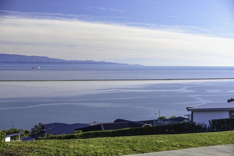 Photo of property in 6 Lighthouse View, Atawhai, Nelson, 7010