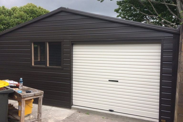 Photo of property in 54 Kervil Avenue, Te Atatu Peninsula, Auckland, 0610