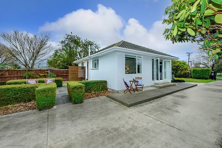 Photo of property in 29 Liverton Crescent, Bishopdale, Christchurch, 8053