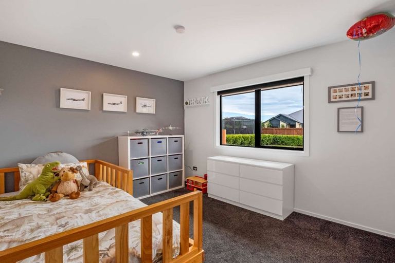 Photo of property in 18 Amur Crescent, Rolleston, 7615