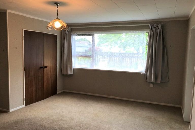Photo of property in 102 Wordsworth Street, Leamington, Cambridge, 3432