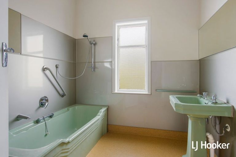 Photo of property in 24 Leo Street, Waihi Beach, 3611