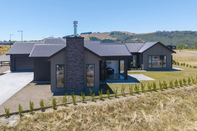 Photo of property in 47 Seven Oaks Drive, Kinloch, Taupo, 3377