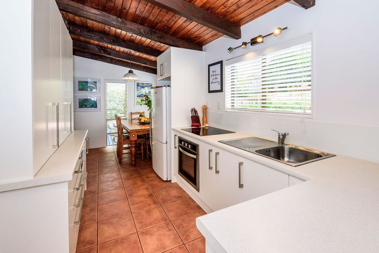 Photo of property in 36 Carnoustie Drive, Wattle Downs, Auckland, 2103