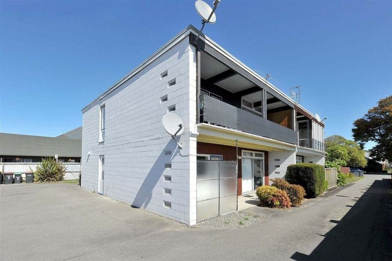 Photo of property in 8/58 Papanui Road, Merivale, Christchurch, 8014