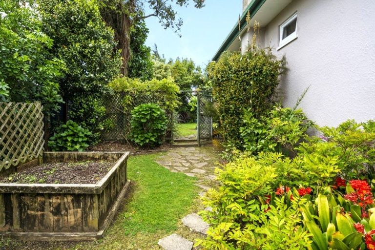 Photo of property in 23 Goods Road, Otumoetai, Tauranga, 3110
